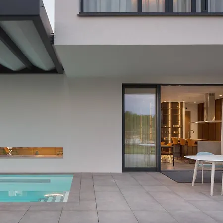 Beautiful Istria 6 Bedrooms Ulca Gold Pool Table Sauna *