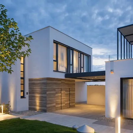 Beautiful Istria 6 Bedrooms Ulca Gold Pool Table & Sauna Vila *